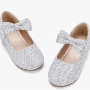 Kids HeHalnom Silver Bow Shoes-Size 12
